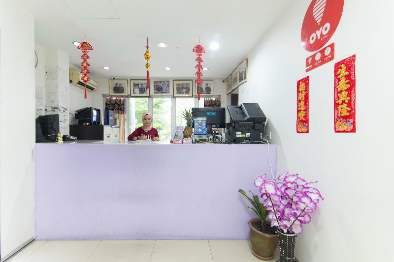 Oyo 280 Hotel Dragon Inn Kuala Lumpur Exterior photo
