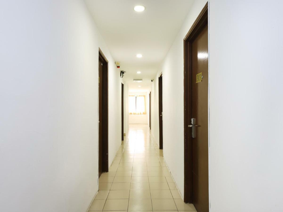 Oyo 280 Hotel Dragon Inn Kuala Lumpur Exterior photo