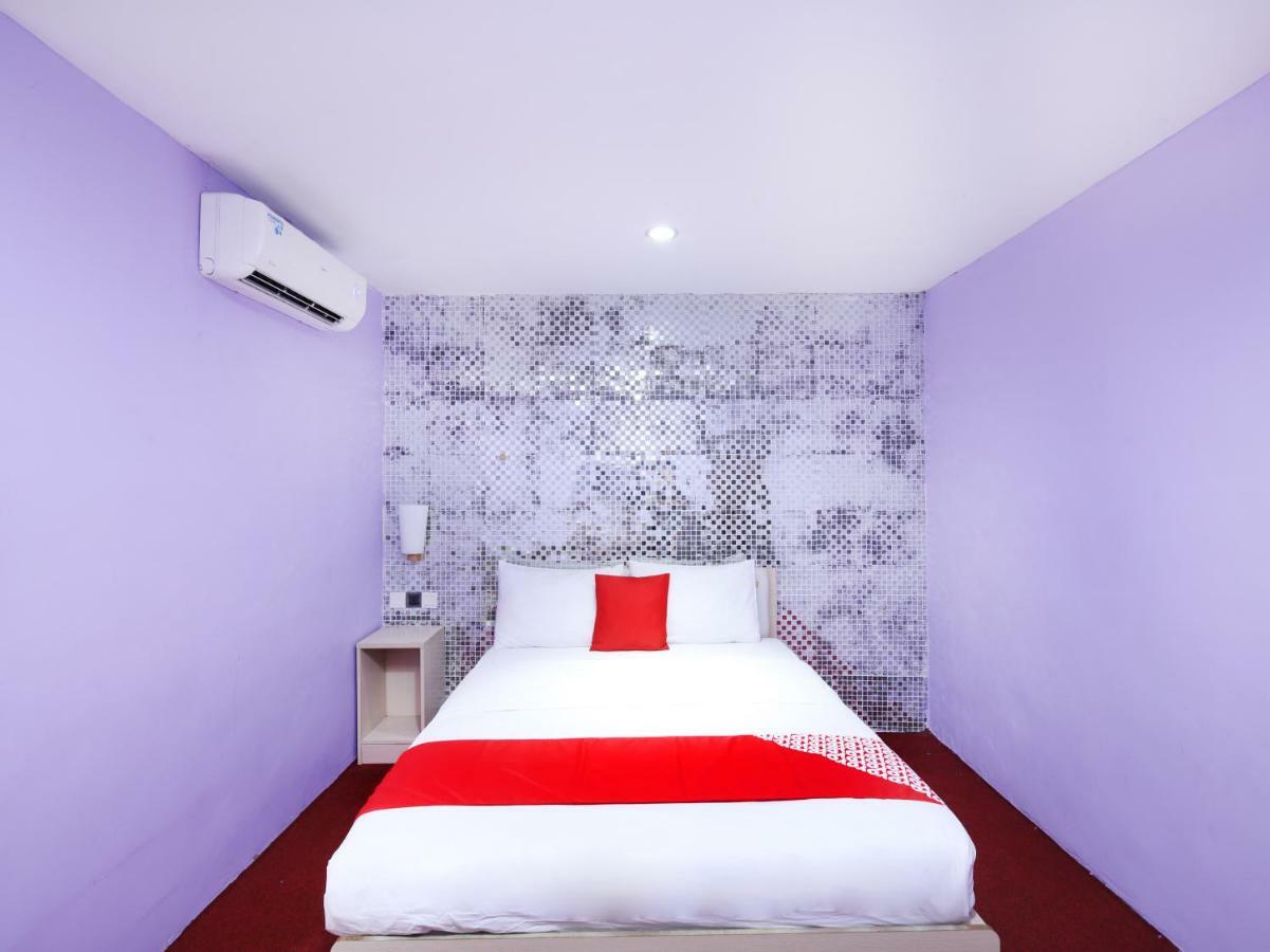 Oyo 280 Hotel Dragon Inn Kuala Lumpur Exterior photo